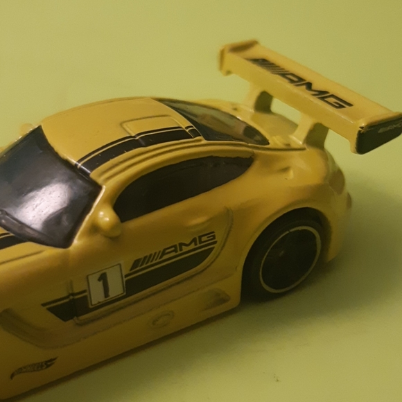 Mercedes AMG GT3| Hot Wheels Diecast| 2017| 10/10 - Picture 6 of 8